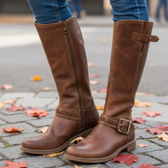 Timberland Savin Hill Waterproof Leather Boots - Picture 3 of 16